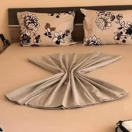 Apartament Family House *